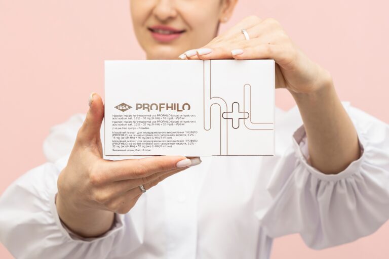 woman holding profhilo injections box